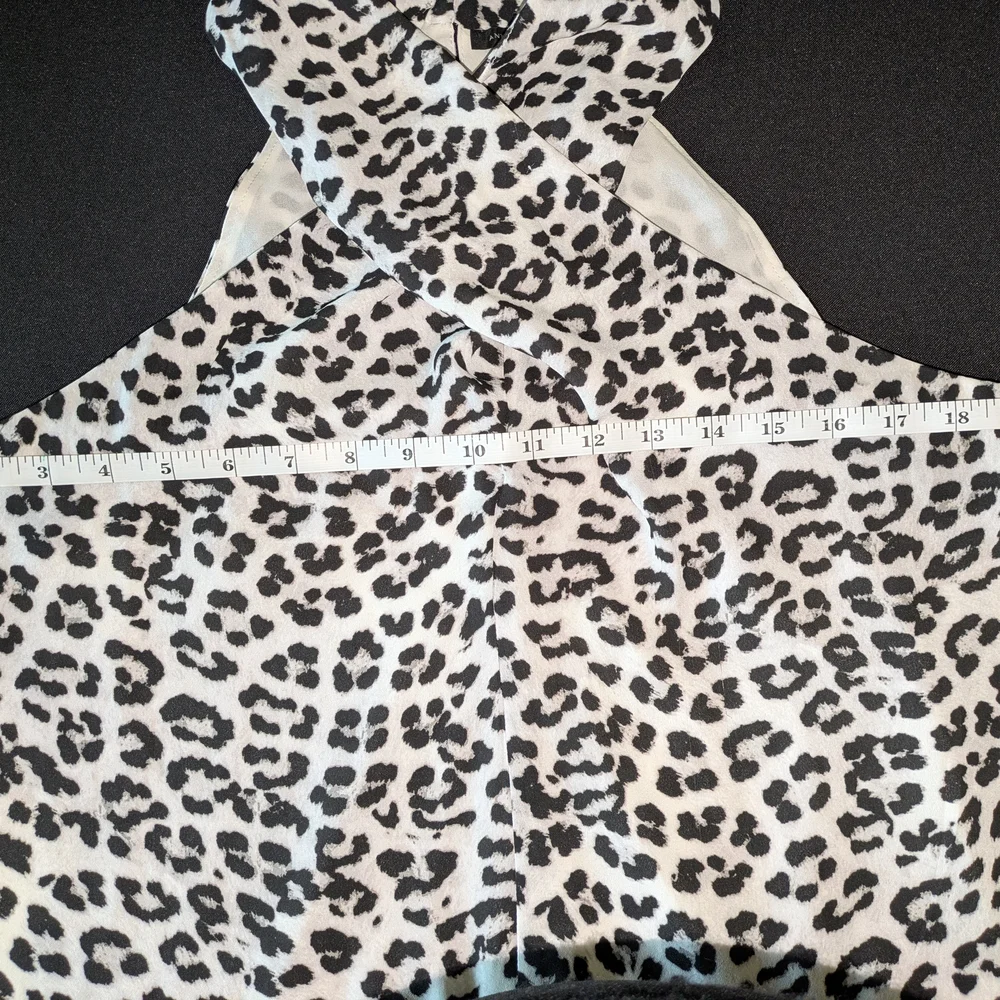 Ann Taylor Factory Black and White Sleeveless Halter Blouse - Picture 9 of 11